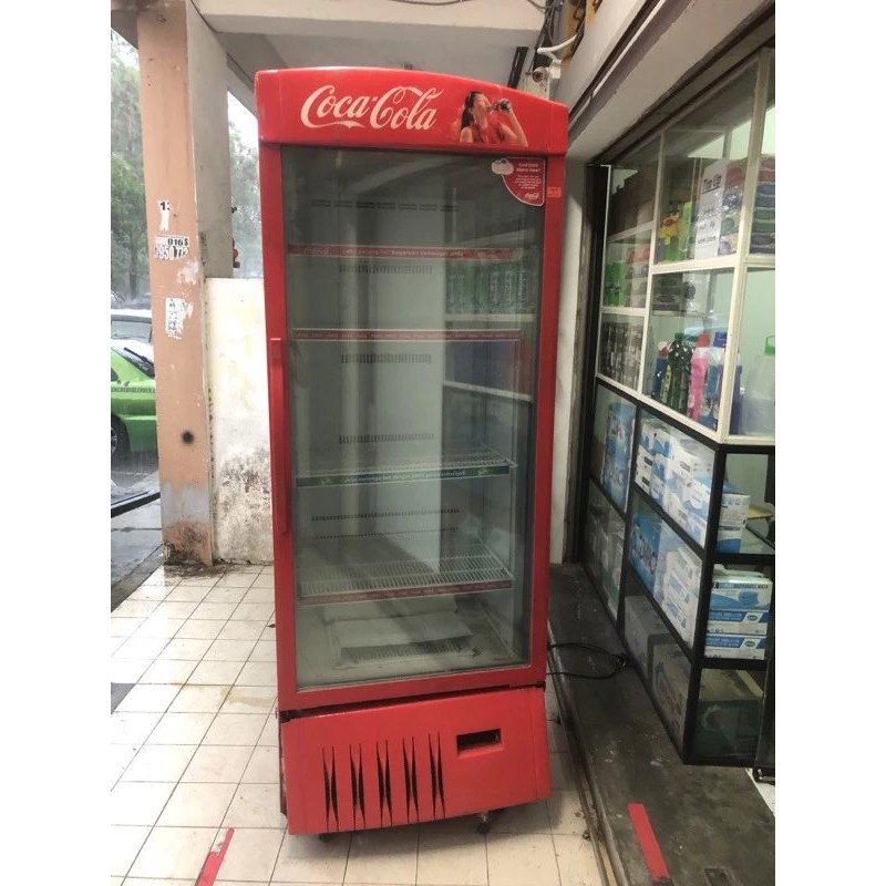 Chiller Coca cola ( second hand ) Shopee Malaysia