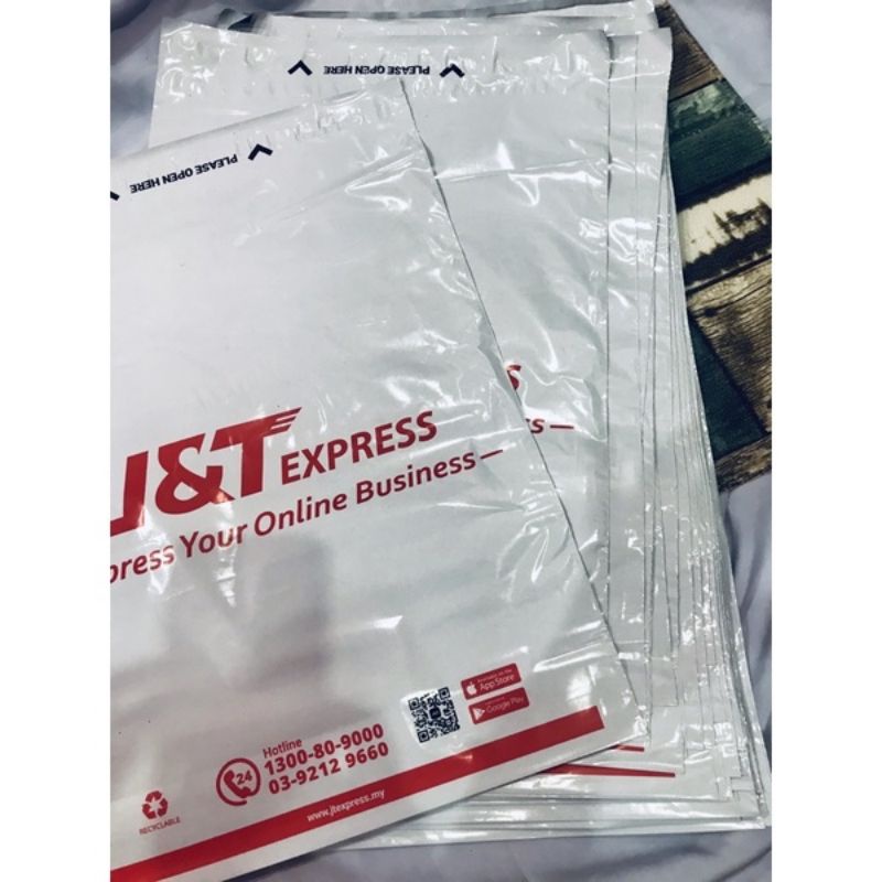 plastik parcel jnt.sesuai untuk pack baju . Shopee Malaysia