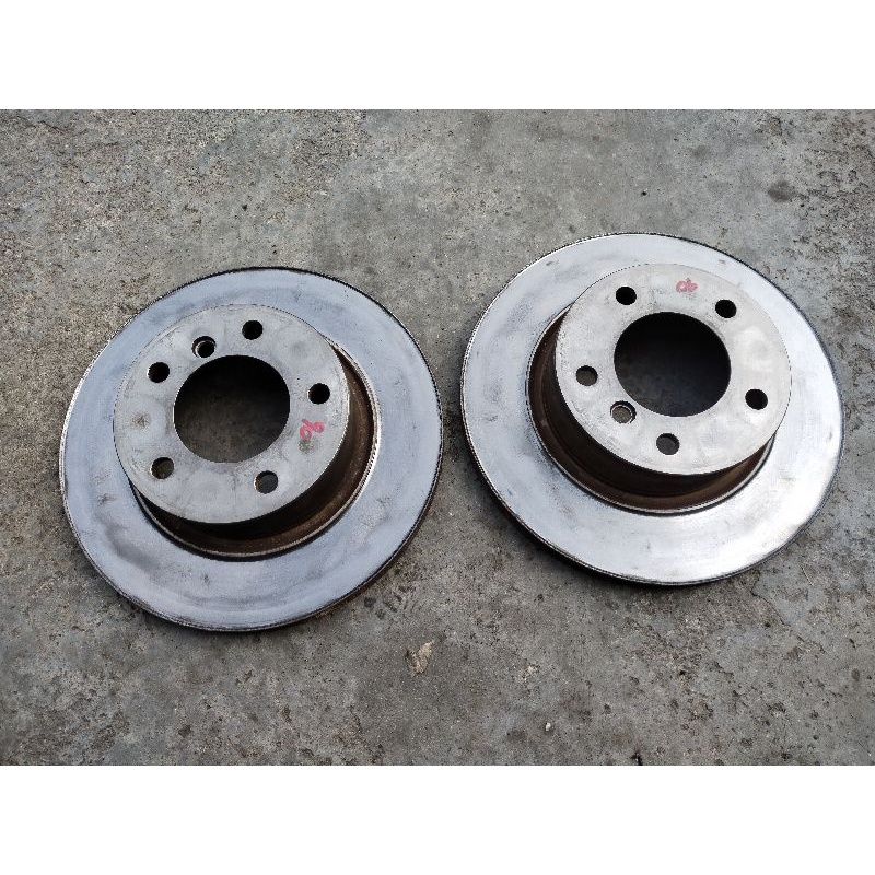 BMW E90 Disc rotor original pair front Shopee Malaysia