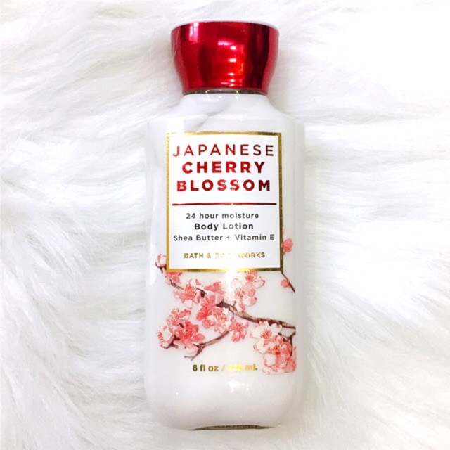 Japanese Cherry Blossom Body Lotion Bath & Body Works (236ml