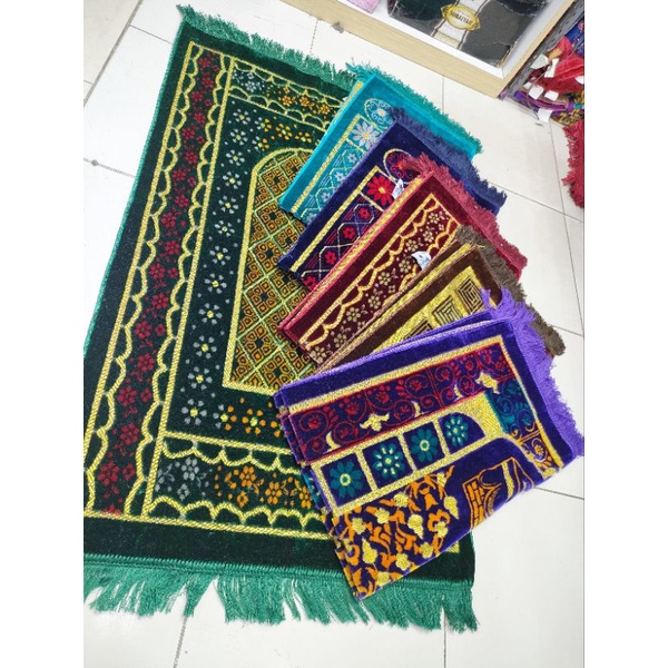 Azad Prayer Rugs Turkey Prayer Rugs viral Velvet Prayer Rugs Shopee Malaysia