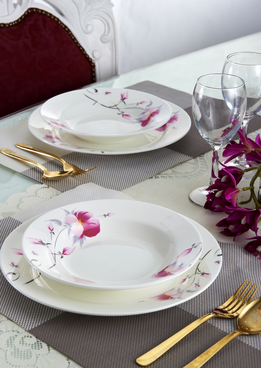 Vantage Fine Porcelain Spring Blossom (F40) Windsor Dinner Set without