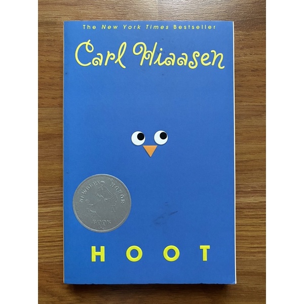 Hoot by Carl Hiaasen (Young Adult - Children - Realistic Fiction