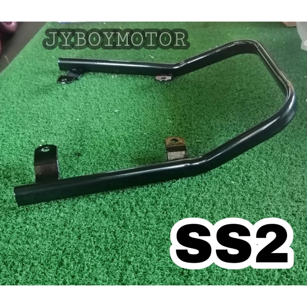 YAMAHA FAME SEAT BAR WARNA HITAM / BAR CARRIER BESI PEGANG