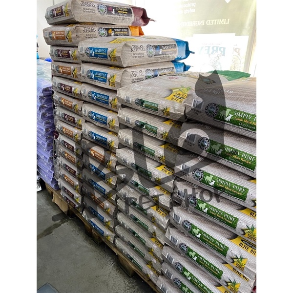 (CLEAR STOCK) Tuscan Natural Dog Food Simply Pure / Harvest / Carne