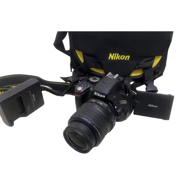 Nikon D5100 with 1855mm lens dslr canera (used ) very good condition