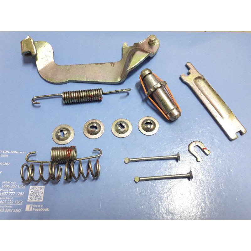 NISSAN YU41 HAND BRAKE SHOE REPAIR KIT Shopee Malaysia