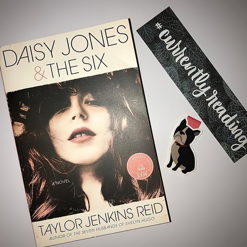 Daisy Jones & the Six A Novel (Paperback) by Taylor Jenkins Reid Shopee Philippines