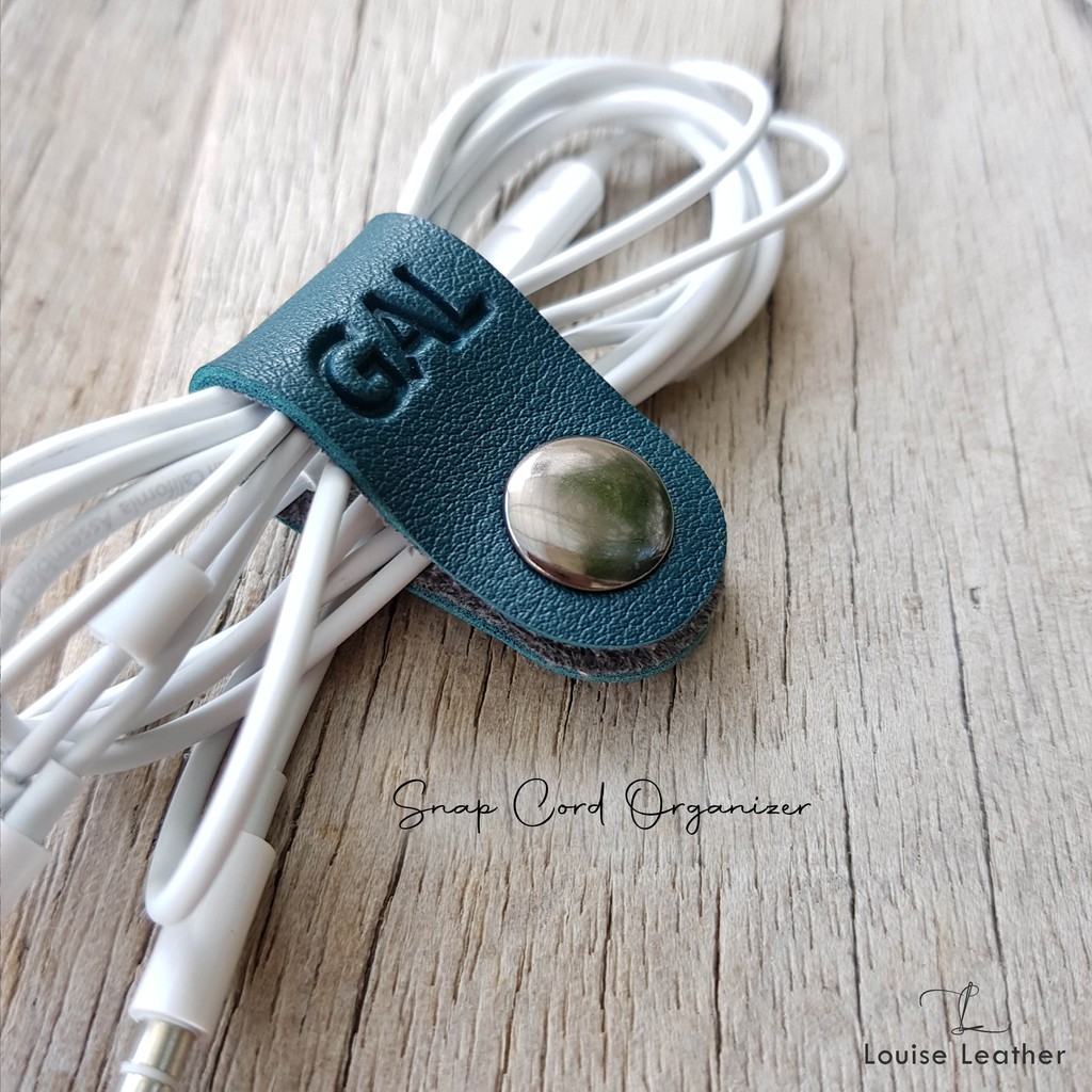 𝗟𝗼𝘂𝗶𝘀𝗲 𝗟𝗲𝗮𝘁𝗵𝗲𝗿 (1pc) Snap Cord Organizer + Personalized Shopee
