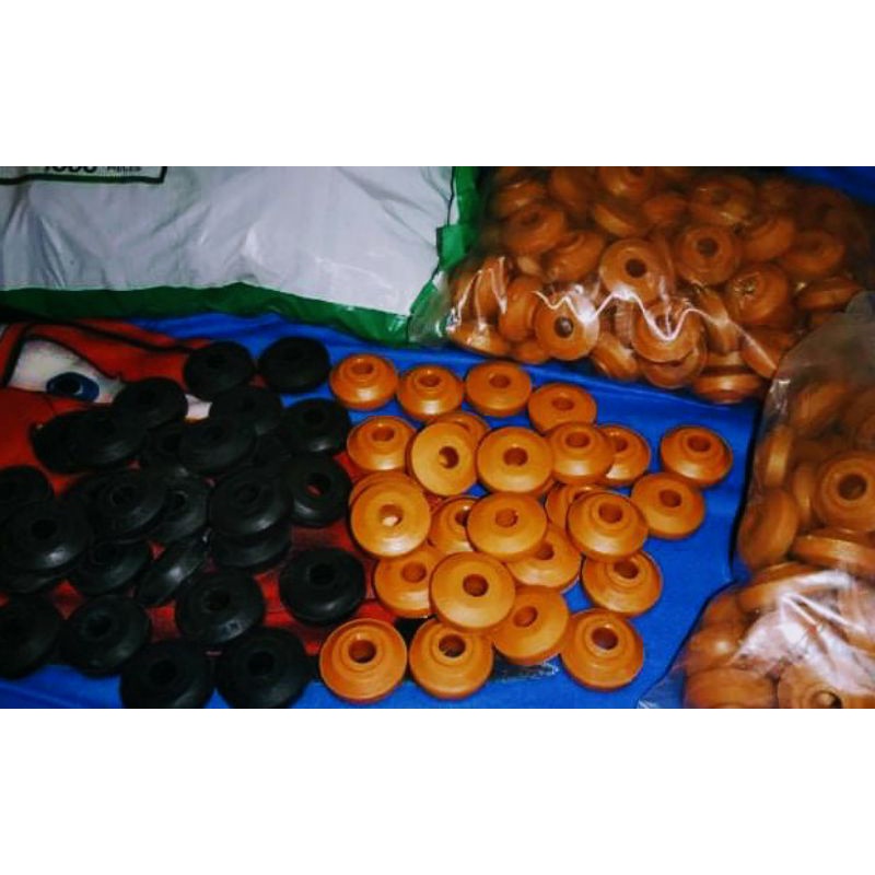 Stabilizer link bushing Mitsubishi Montenro, L300 ,L200, Toyota Revo