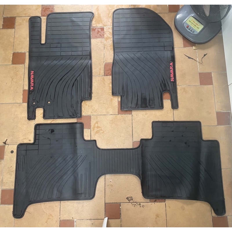 Rubber Floor Mats, Rubber Floor Linings According To Nissan Navara 2016