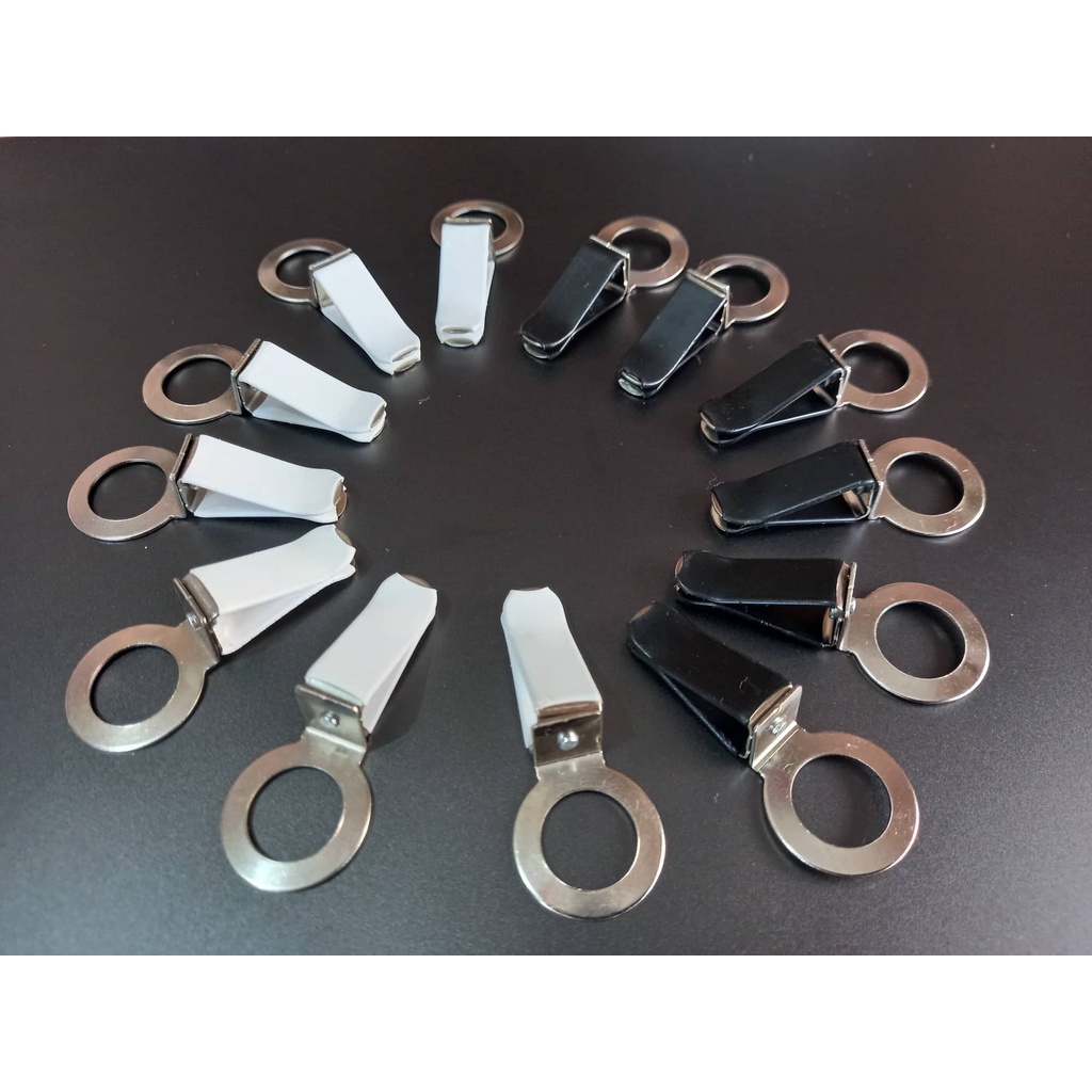 Aircon Vent Clip / Holder / Hanging Diffuser Clip / Car Diffuser Clip