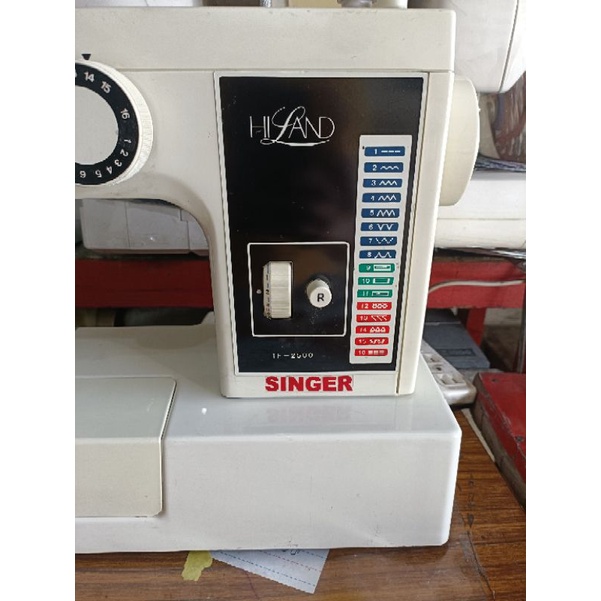 singer brand sewing machine heavy duty metal body and parts multiple stitches with design zigzag
