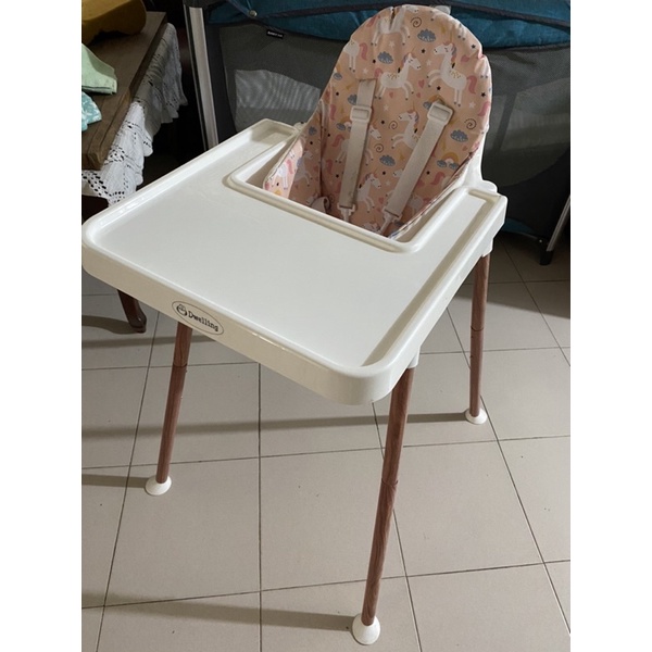 High Chair for Baby Peach White Color Dwelling brand [PRELOVED
