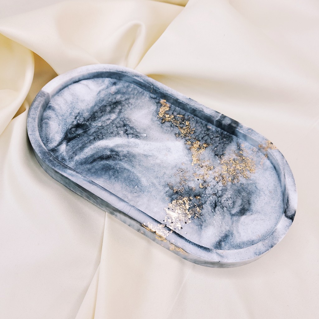 Oval Marble Resin Tray / Multifunctional Tray Black And White Gold