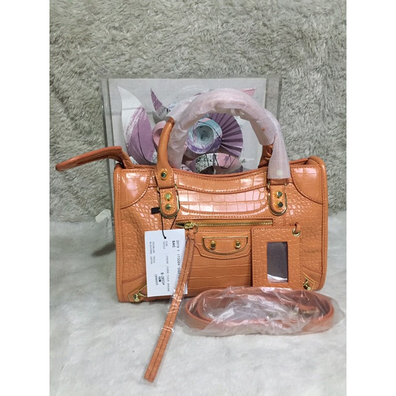 BALENCIAGA(2way slingbag) Shopee Philippines