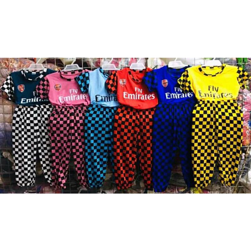 CHECKERED TERNO FLY EMIRATES PAJAMAS 4 TO 6 YEAR OLD UNISEX 6 PCS 499