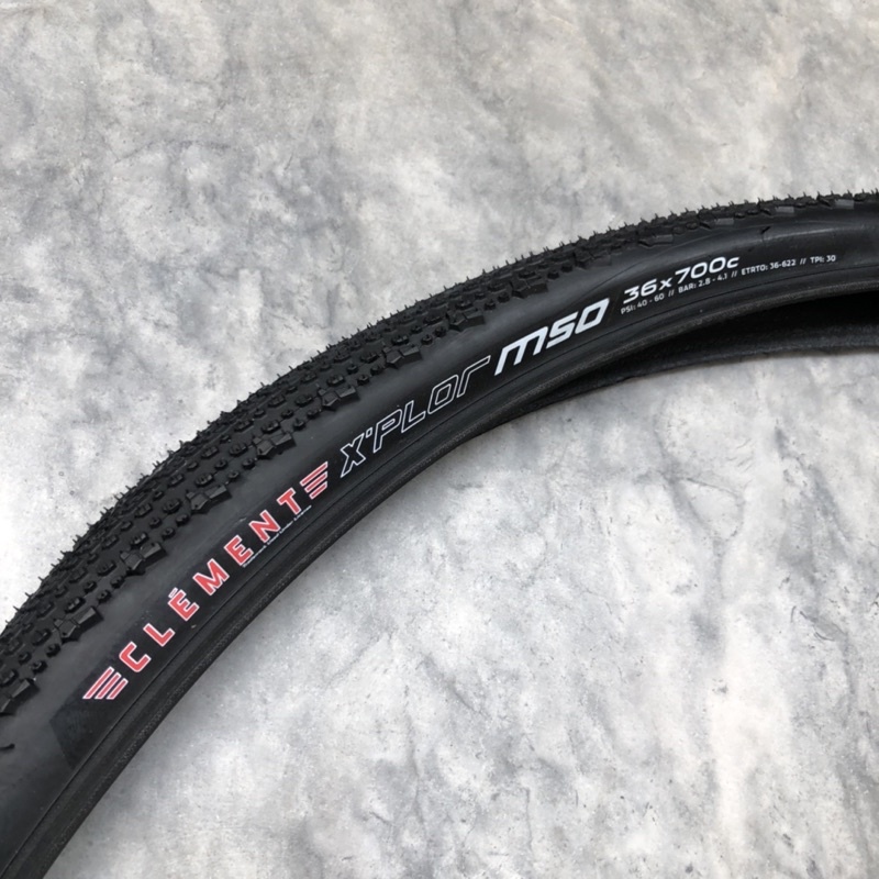 DONNELLY CLEMENT XPLOR MSO Wired tire size 700x36c sold as pair