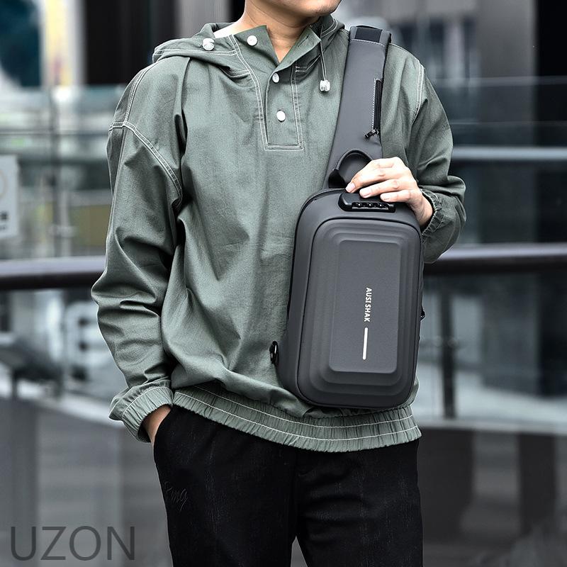 Business Casual Men's Bag/hardshell Motorcycle Chest Bag/fashion