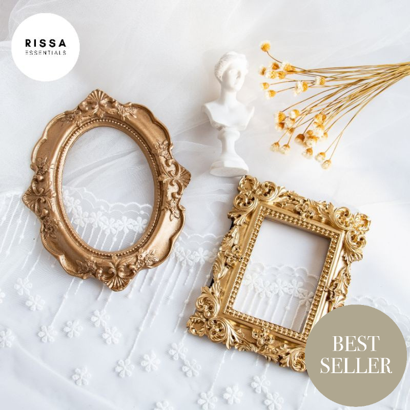 [Rissa] European Vintage Photo Props Small Gold Frame Prop Photo Layout