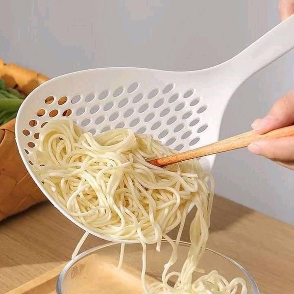 Mrs Bee Japanese Spaghetti Egg Noodles Food Drain Colander Big White