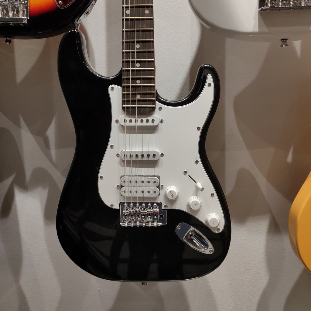Washburn Stratocaster HSS Electric Guitar Olympic Black Shopee