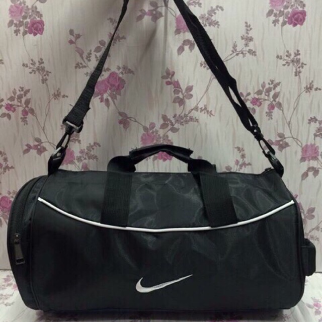 Nike gym bag wd'sling travel bag for men and for women Shopee Philippines