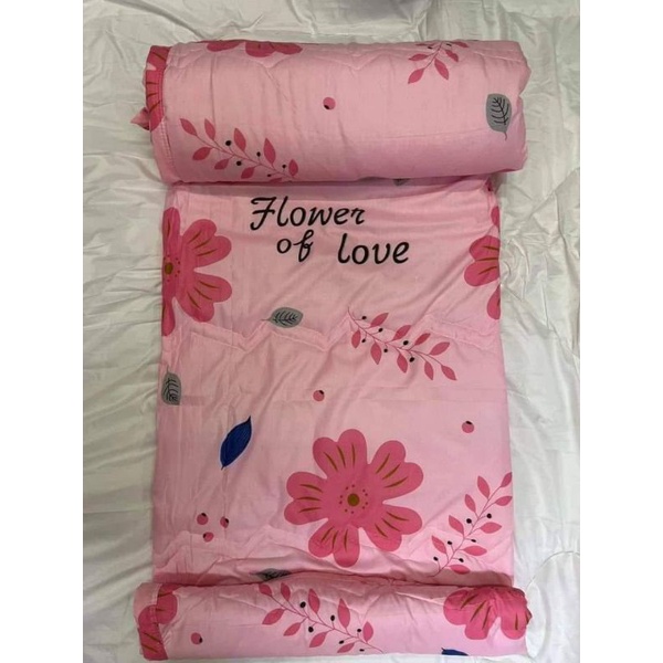 TRENDY KOREAN COMFORTER!!! Divisoria items for SALE!!! ♥ Shopee