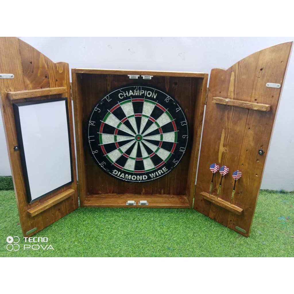 1 SET DARTBOARD CHAMPION DIAMOND WIRE WITH CLOSET SET DART