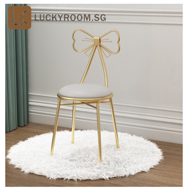 Nordic Back Simple Luxury Butterfly Shape Dressing Table Dressing Table