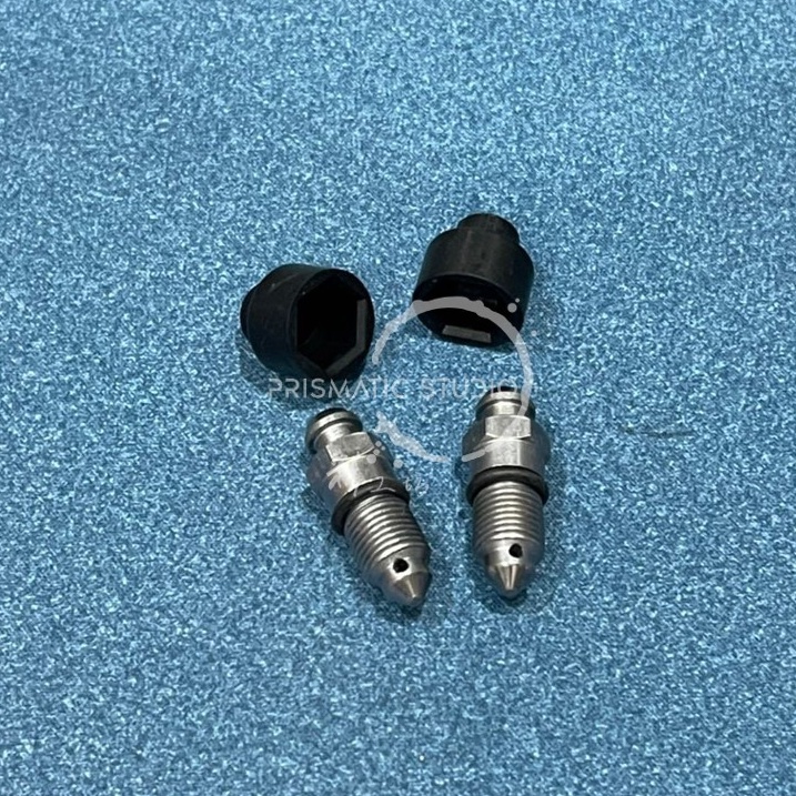 AP Racing Brake Bleeder Valve / Bleeder Screw / AP Racing Dust Cover