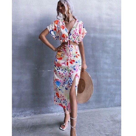 baao Floral Print Knot Hem Crop Top & Split Thigh Skirt Shopee