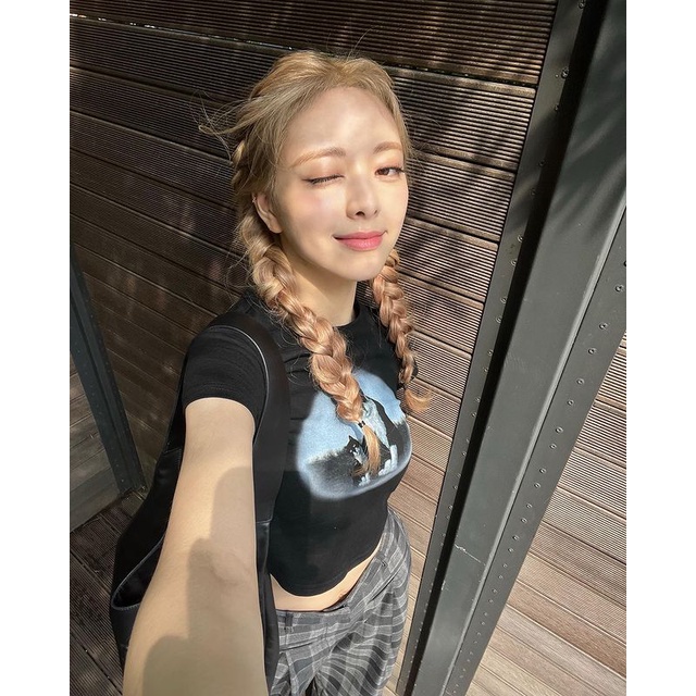 itzy Yuna pick / CIDER Cat Print Shirt Shopee Philippines