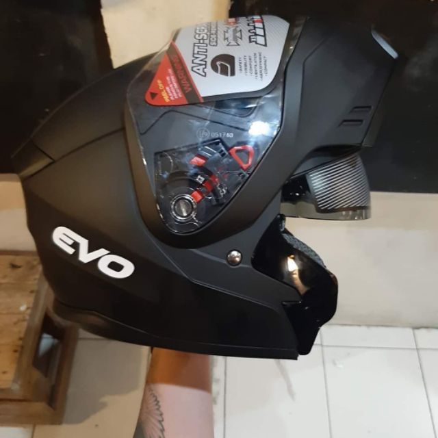 Evo matt black dual visor modular helmet.. Shopee Philippines