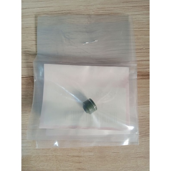 Honda Genuine Valve Seal Xrm 110/125,Wave 100/125,Supremo 150 ,Beat