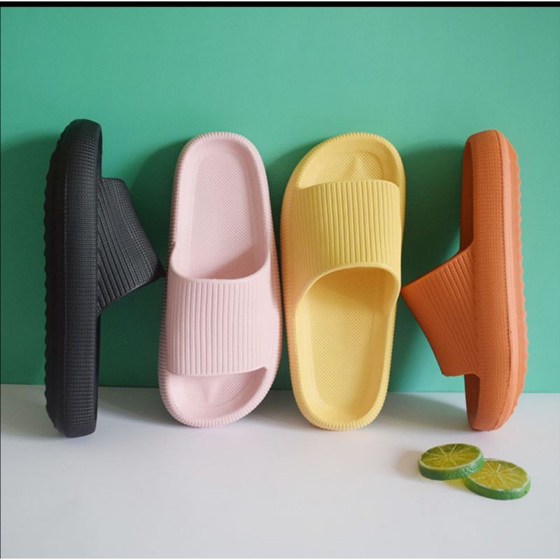 RUBBER SLIPPERS/SOFT RUBBER SLIPPERS/ CHEAPEST SLIPPONS Shopee