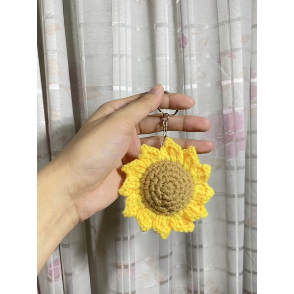 Sunflower and Daisy keychain Crochet Shopee Philippines