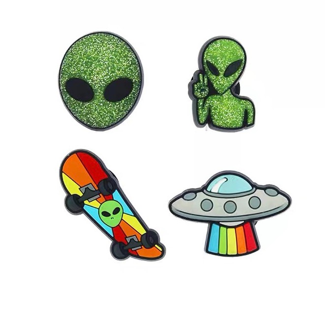 Crocs UFO Alien skateboard jibbitz charm pins for shoes bags cod