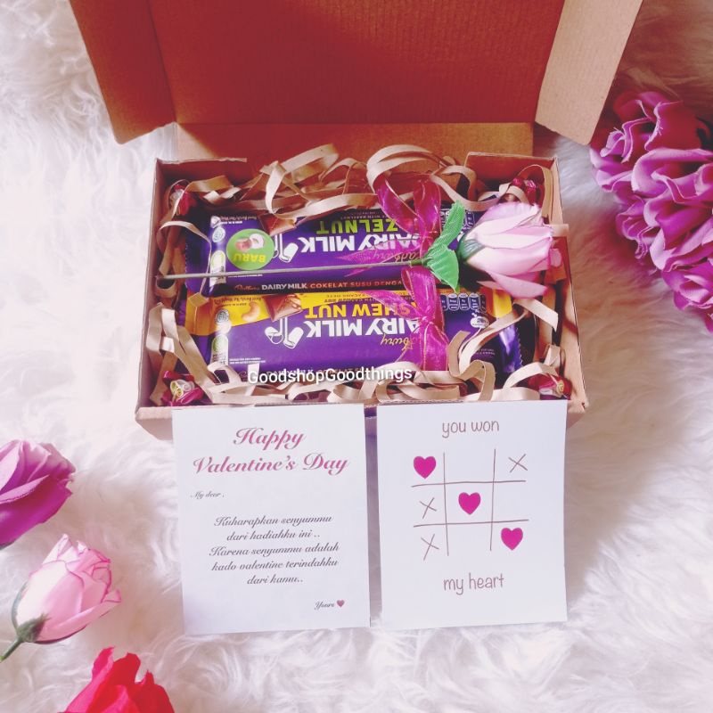 Valentine's Day Chocolate Hampers / Valentine's Day Gift / Cadbury