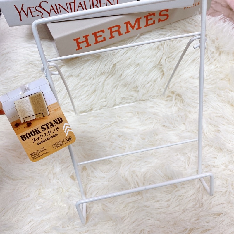 Daiso Book Stand Release Your Hand Support Book Shopee Philippines