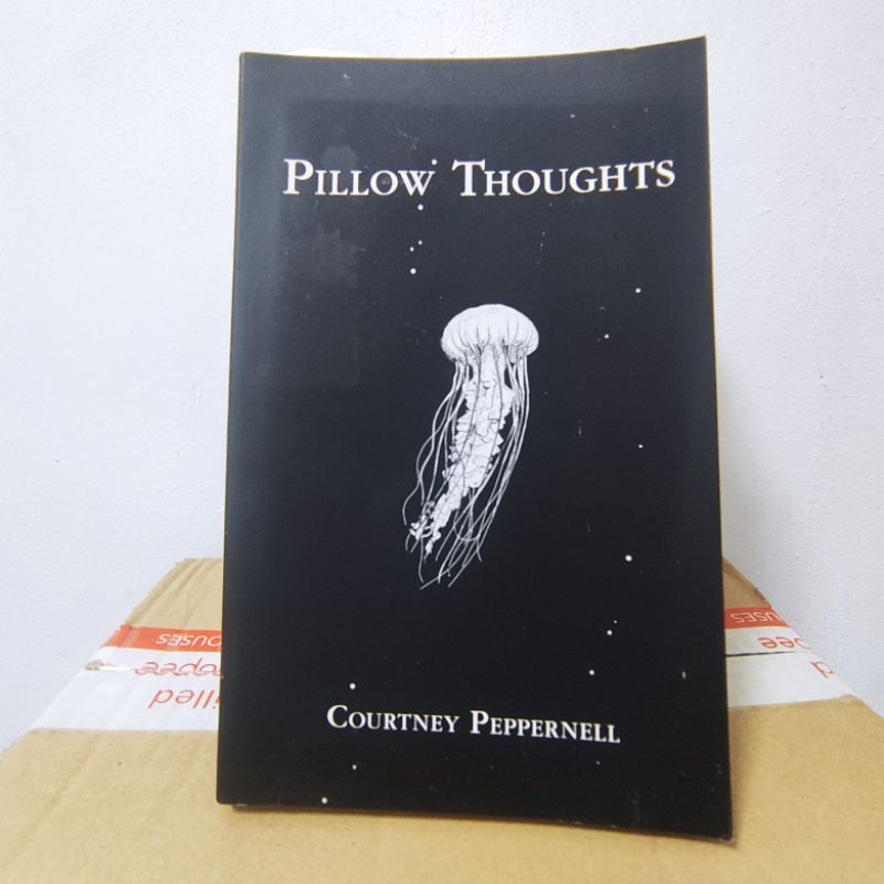 PILLOW THOUGHTS BY COURTNEY PEPPERNELL , VOL 1 ( OFFICIAL COPY