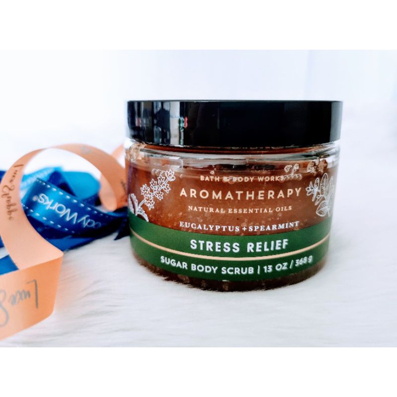 Bath and Body Works Aromatherapy Sugar Body Scrub Eucalyptus