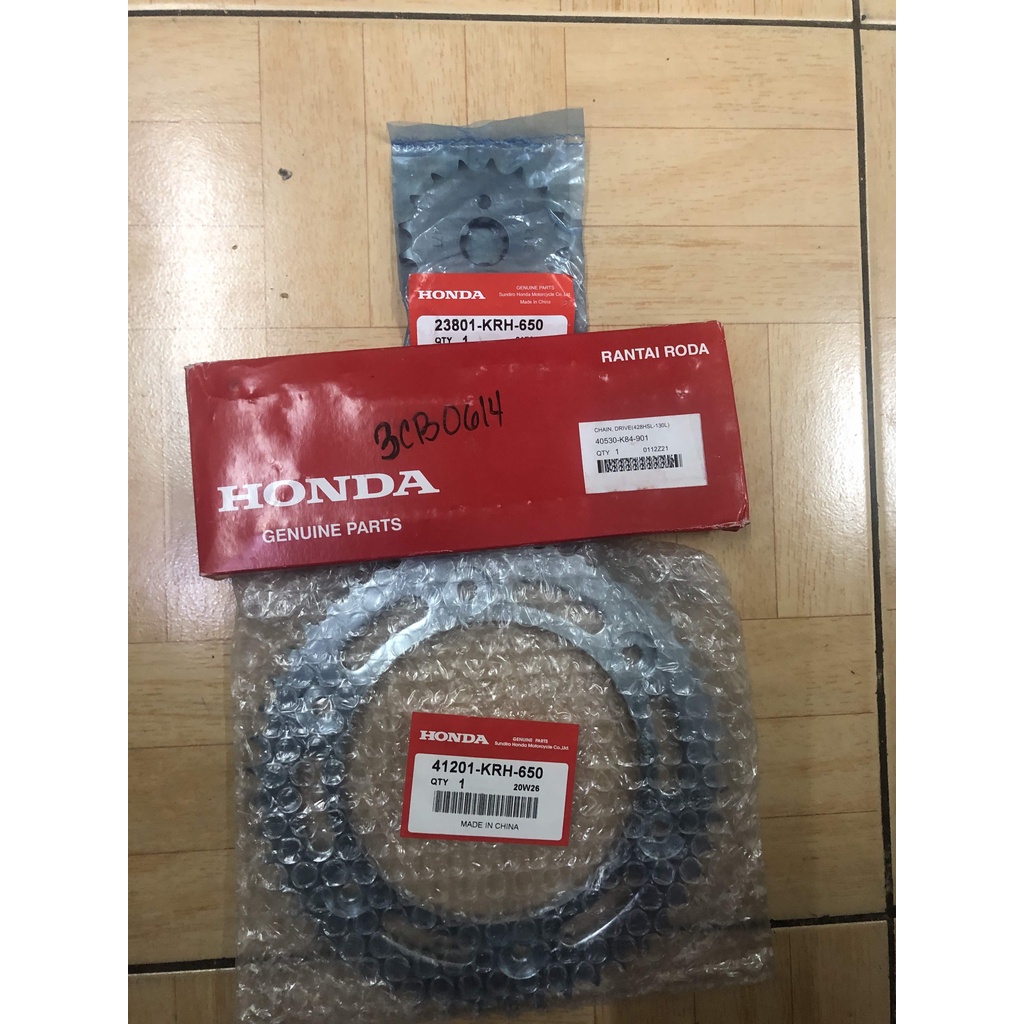 Honda Genuine Sprocket Set for XR150 23801krh650/41201krh650