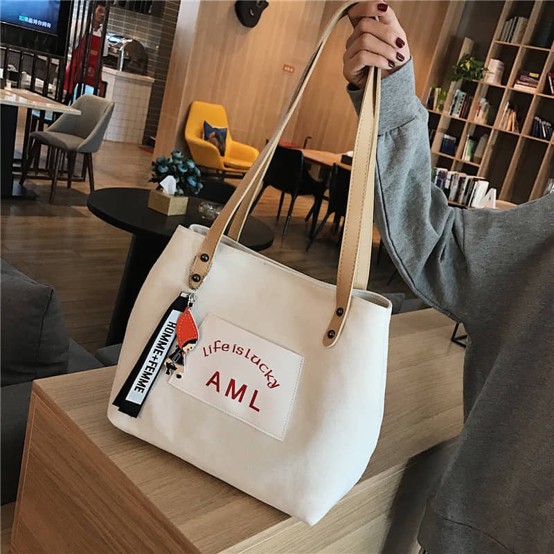 Lucky's Korean Style Tote Bag For Women's Casual And Everyday Wears Bags Nylon Materials