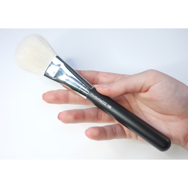 Authentic MAC 135S Large Flat Powder SYNTHETIC Brush Shopee Philippines
