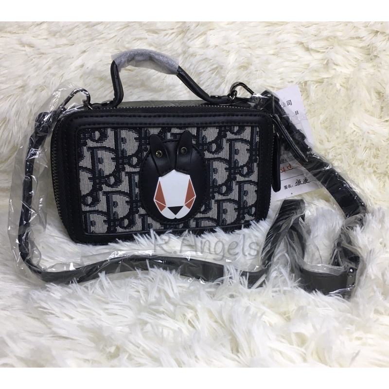 ORIGINAL HOW.R.U SNAPSHOT w/ RABBIT DESIGN SLING BAG (INSPIRED DI OR