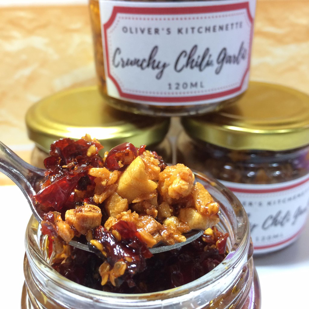 Crunchy Chili Garlic in Oil / Spicy Crunchy Garlic by Oliver's
