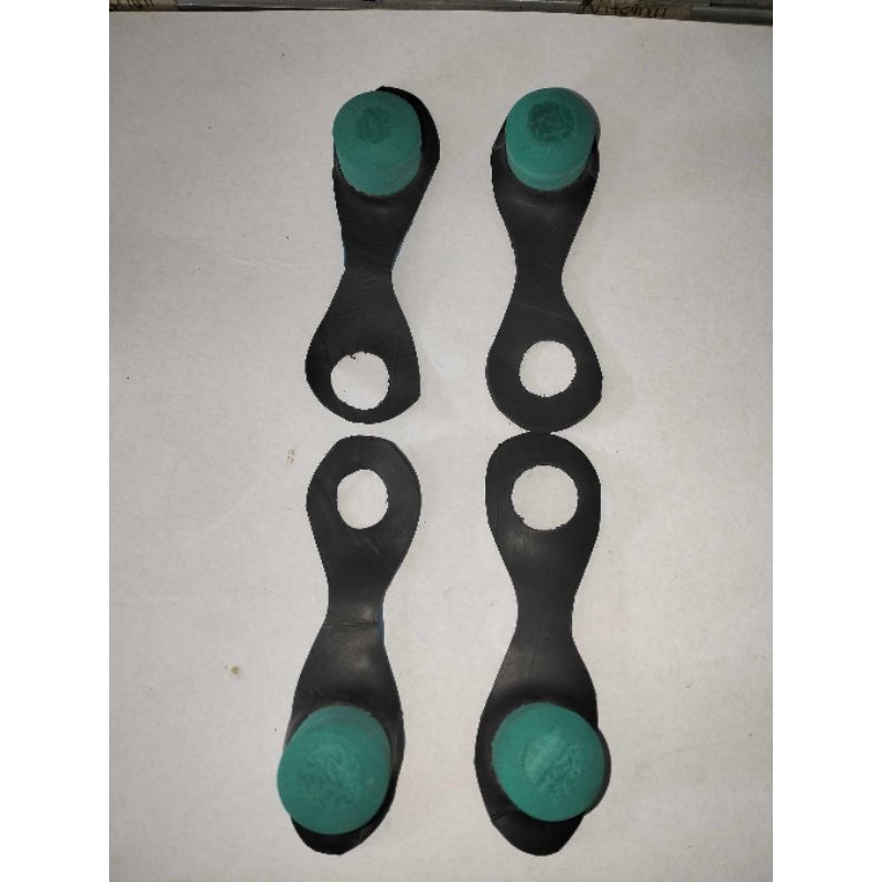 1 Set Rubber Gloves for Gamefowl / Fighting Cock Gloves / Gloves sa Paa