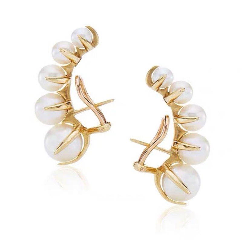 French Vintage HighEnd Earrings Niche Design Gradient Pearls Simple