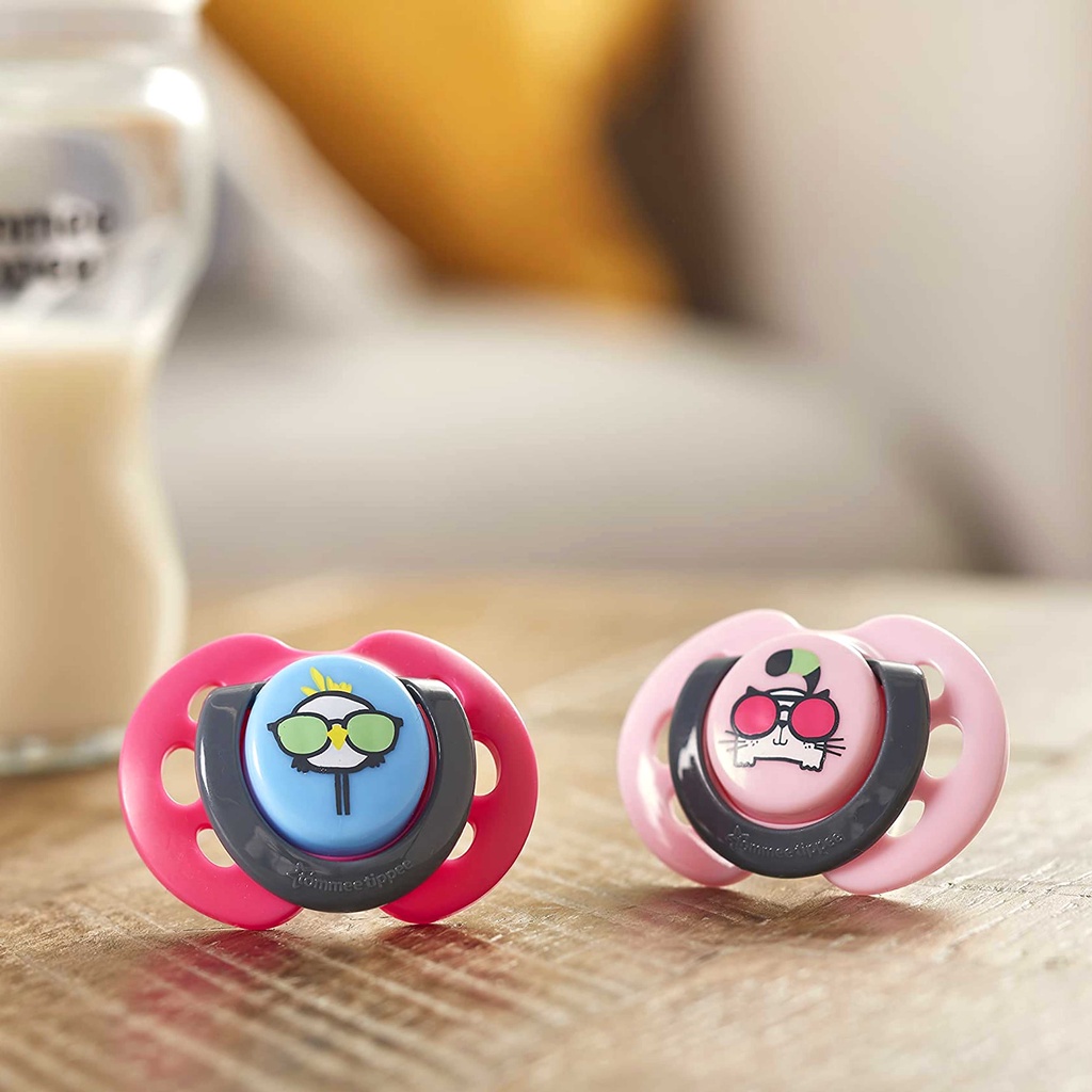 Tommee Tippee Air Style Soothers / Glow In The Dark Night / Anytime